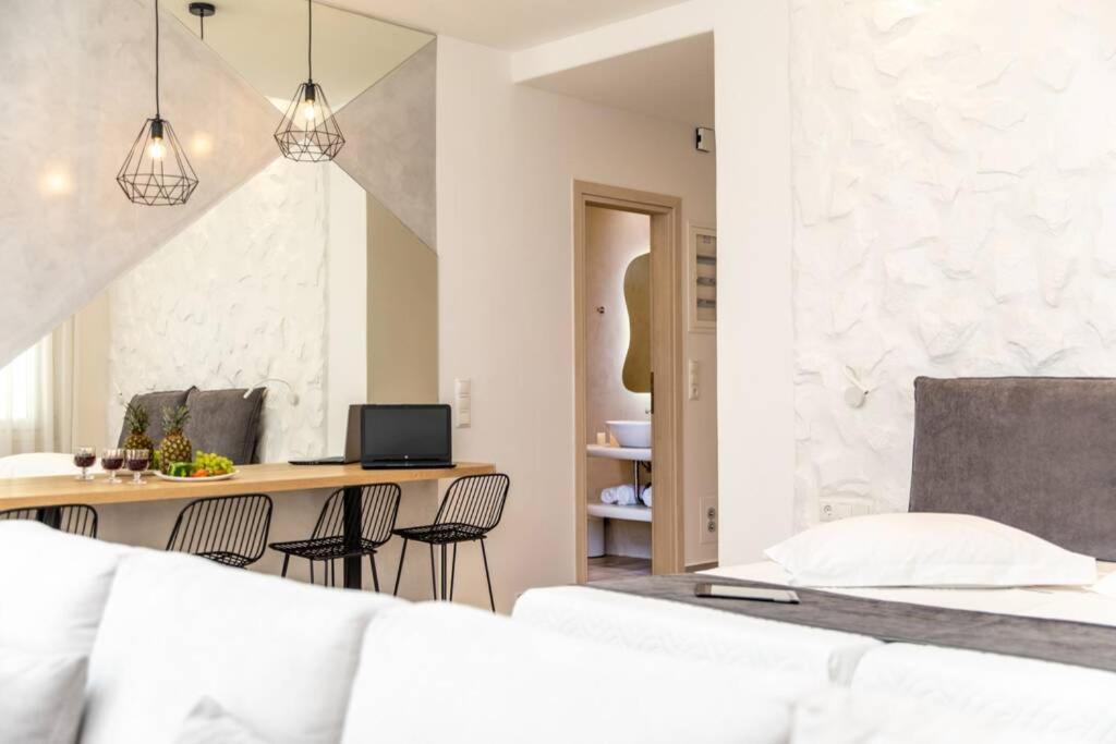 Arktos Luxury Apartment Naxos City Exterior foto